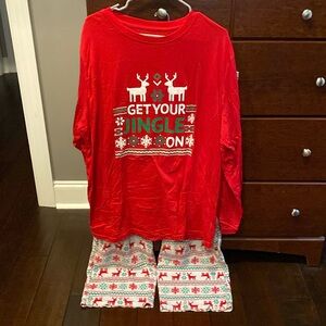 Men XL holiday pajamas